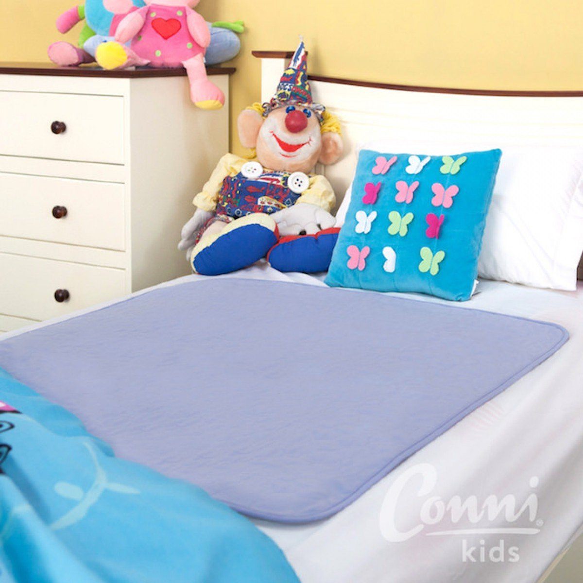 Conni Kids Reusable Bed Pad bed wetting animal prints incontinence